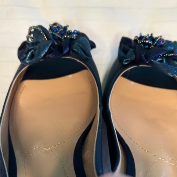 J. Renee Slingback Pump Navy Satin Leonelle Embellished Bow Peep Toe size 8M - Picture 13 of 16